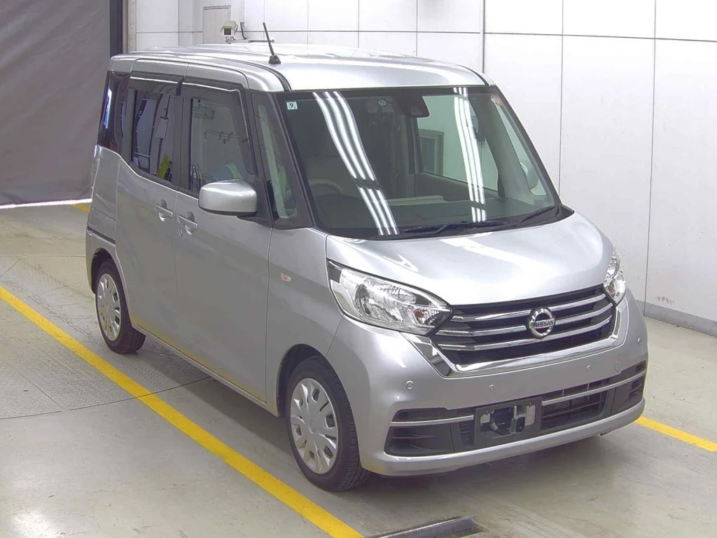 Nissan Dayz Roox B21A 2018